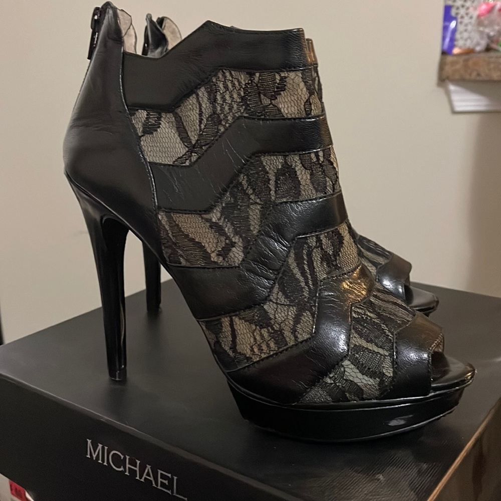 Black Lace Heels